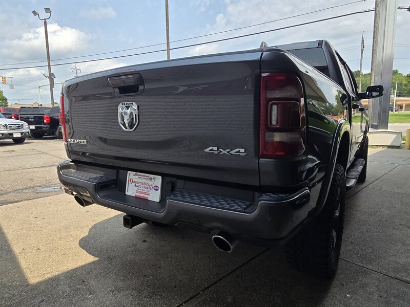 2019 RAM 1500 Laramie CREW CAB 4X4 - Photo 5 - Hamilton, OH 45015