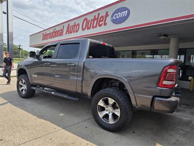 2019 RAM 1500 Laramie CREW CAB 4X4 - Photo 7 - Hamilton, OH 45015