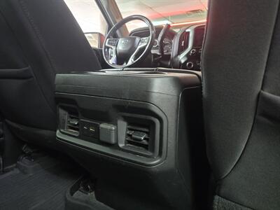 2020 Chevrolet Silverado 1500 LT Trail Boss   - Photo 15 - Hamilton, OH 45015