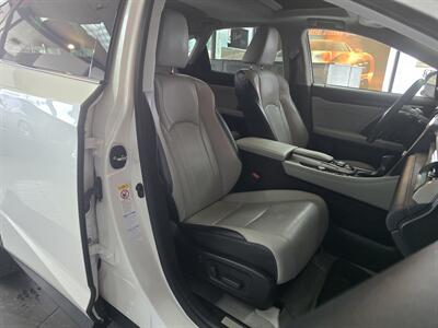 2017 Lexus RX Base 4DR SUV AWD - Photo 16 - Hamilton, OH 45015