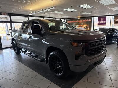 2025 Chevrolet Silverado 1500 Custom 4DR CREW CAB 4X4   - Photo 3 - Hamilton, OH 45015