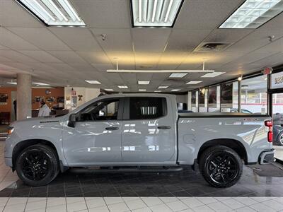 2025 Chevrolet Silverado 1500 Custom 4DR CREW CAB 4X4   - Photo 1 - Hamilton, OH 45015
