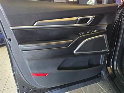 2022 Kia Telluride LX 4dr SUV   - Photo 7 - Hamilton, OH 45015