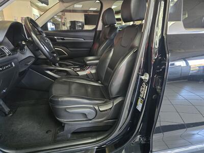2022 Kia Telluride LX 4dr SUV   - Photo 9 - Hamilton, OH 45015