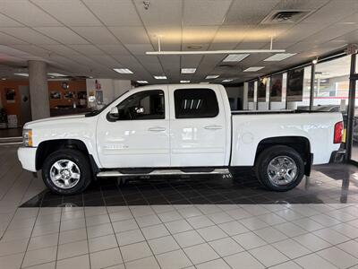 2013 Chevrolet Silverado 1500 LTZ   - Photo 2 - Hamilton, OH 45015