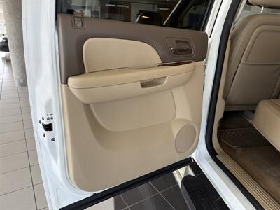 2013 Chevrolet Silverado 1500 LTZ   - Photo 11 - Hamilton, OH 45015