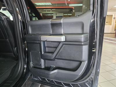 2020 Ford F-150 Platinum SUPER CREW 4X4   - Photo 16 - Hamilton, OH 45015