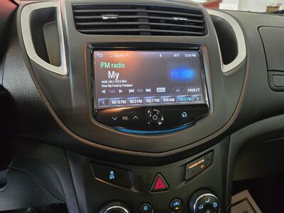2015 Chevrolet Trax LS 4DR CROSSOVER   - Photo 20 - Hamilton, OH 45015