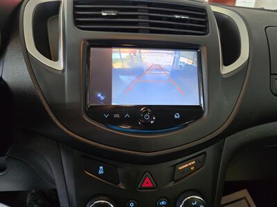 2015 Chevrolet Trax LS 4DR CROSSOVER   - Photo 22 - Hamilton, OH 45015