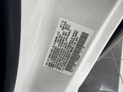 2014 Honda Odyssey Touring Elite 4DR MINI-VAN   - Photo 41 - Hamilton, OH 45015