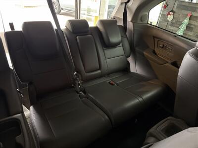 2014 Honda Odyssey Touring Elite 4DR MINI-VAN   - Photo 30 - Hamilton, OH 45015
