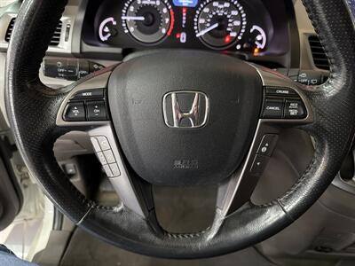 2014 Honda Odyssey Touring Elite 4DR MINI-VAN   - Photo 14 - Hamilton, OH 45015