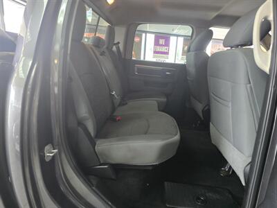 2016 RAM 1500 Outdoorsman 4DR CREW CAB 4X4/V8 - Photo 17 - Hamilton, OH 45015