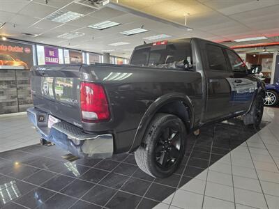 2016 RAM 1500 Outdoorsman 4DR CREW CAB 4X4/V8 - Photo 5 - Hamilton, OH 45015