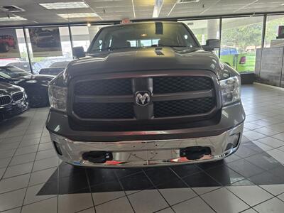 2016 RAM 1500 Outdoorsman 4DR CREW CAB 4X4/V8 - Photo 2 - Hamilton, OH 45015