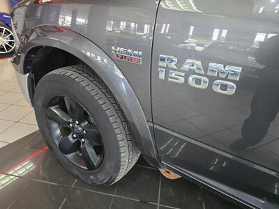 2016 RAM 1500 Outdoorsman 4DR CREW CAB 4X4/V8 - Photo 38 - Hamilton, OH 45015