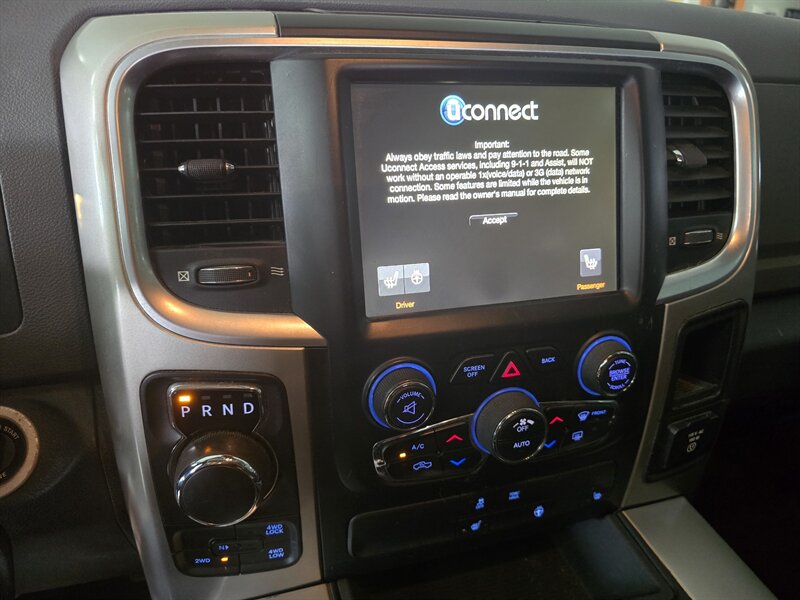 2016 RAM 1500 Outdoorsman 4DR CREW CAB 4X4/V8 - Photo 24 - Hamilton, OH 45015