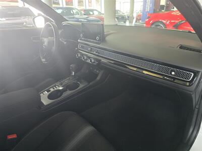 2022 Honda Civic Sport 4DR SEDAN - Photo 13 - Hamilton, OH 45015