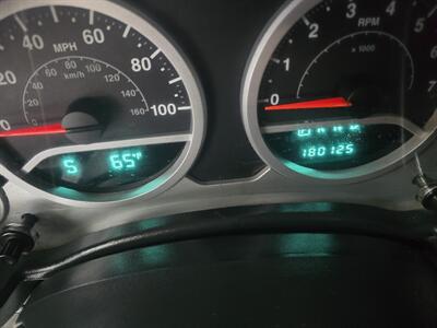 2007 Jeep Wrangler Sahara 4DR SUV 4X4   - Photo 23 - Hamilton, OH 45015