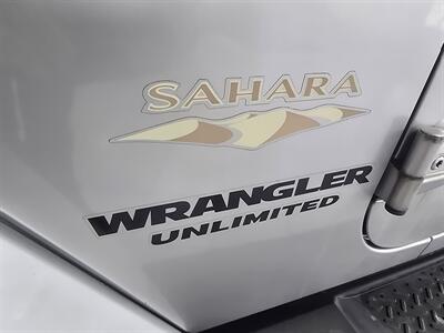 2007 Jeep Wrangler Sahara 4DR SUV 4X4   - Photo 26 - Hamilton, OH 45015