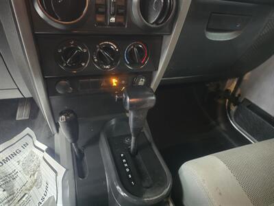 2007 Jeep Wrangler Sahara 4DR SUV 4X4   - Photo 18 - Hamilton, OH 45015