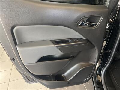 2020 Chevrolet Colorado Z71   - Photo 21 - Hamilton, OH 45015