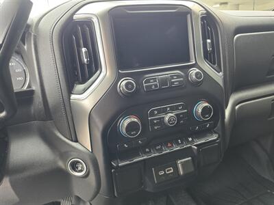 2019 Chevrolet Silverado 1500 LT-CREW CAB-4X4   - Photo 29 - Hamilton, OH 45015