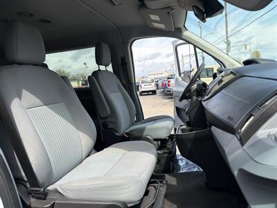 2017 Ford Transit 350 XLT 3DR PASSENGER VAN   - Photo 21 - Hamilton, OH 45015