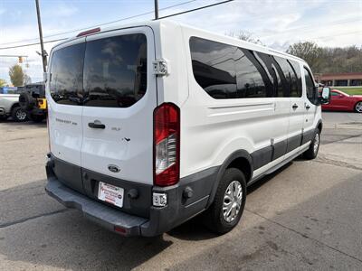 2017 Ford Transit 350 XLT 3DR PASSENGER VAN   - Photo 6 - Hamilton, OH 45015