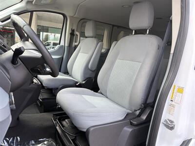 2017 Ford Transit 350 XLT 3DR PASSENGER VAN   - Photo 10 - Hamilton, OH 45015