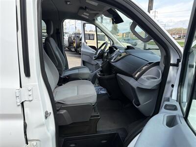 2017 Ford Transit 350 XLT 3DR PASSENGER VAN   - Photo 20 - Hamilton, OH 45015