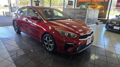 2019 Kia Forte LXS 4DR SEDAN - Photo 4 - Hamilton, OH 45015