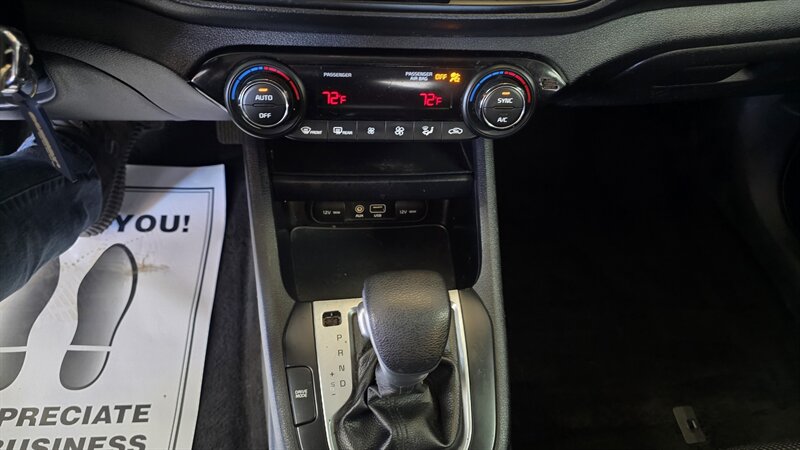 2019 Kia Forte LXS 4DR SEDAN - Photo 17 - Hamilton, OH 45015
