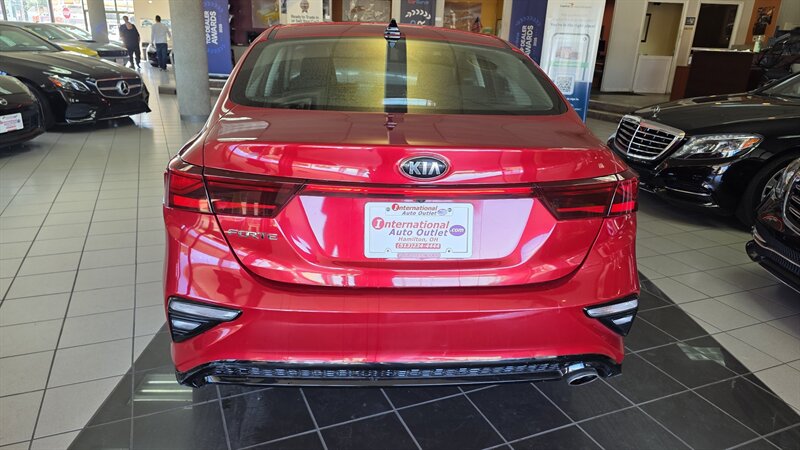 2019 Kia Forte LXS 4DR SEDAN - Photo 7 - Hamilton, OH 45015