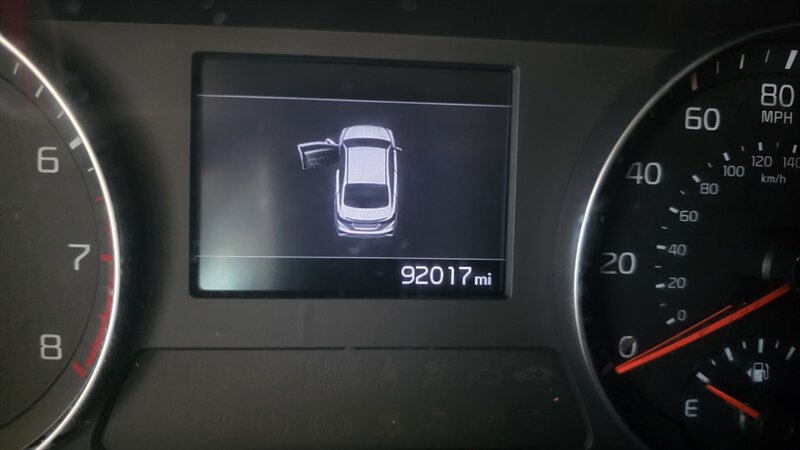 2019 Kia Forte LXS 4DR SEDAN - Photo 13 - Hamilton, OH 45015