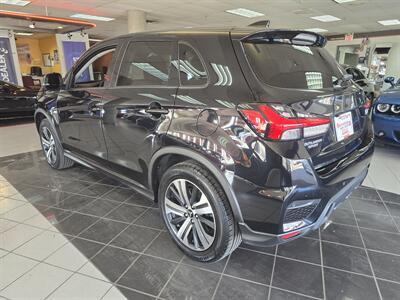 2023 Mitsubishi Outlander Sport SV 4DR SUV AWD   - Photo 6 - Hamilton, OH 45015