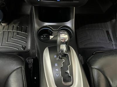 2015 Dodge Journey Limited   - Photo 14 - Hamilton, OH 45015