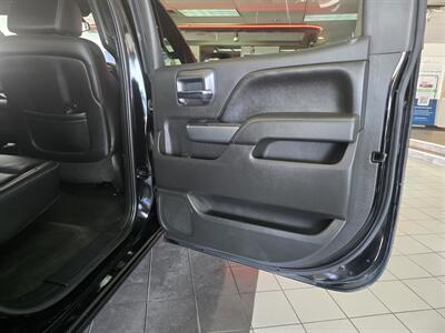 2015 Chevrolet Silverado 1500 LT- 4DR CREW CAB - Photo 15 - Hamilton, OH 45015