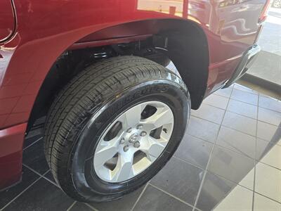 2019 RAM 1500 Big Horn/CREW CAB/4X4   - Photo 34 - Hamilton, OH 45015
