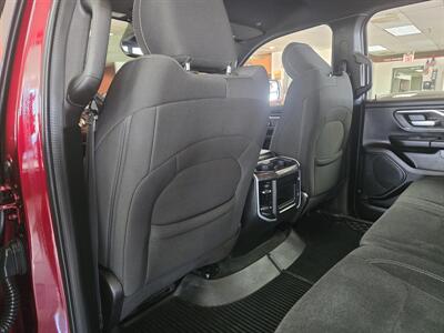 2019 RAM 1500 Big Horn/CREW CAB/4X4   - Photo 10 - Hamilton, OH 45015