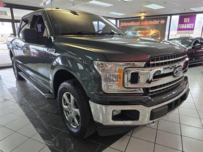 2018 Ford F-150 XLT SUPER CREW 4X4   - Photo 5 - Hamilton, OH 45015