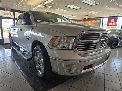 2019 RAM 1500 Classic SLT   - Photo 3 - Hamilton, OH 45015