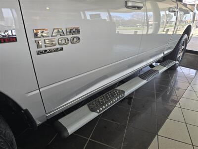 2019 RAM 1500 Classic SLT   - Photo 24 - Hamilton, OH 45015