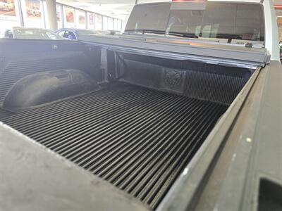 2019 RAM 1500 Classic SLT   - Photo 27 - Hamilton, OH 45015