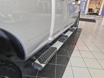 2019 RAM 1500 Classic SLT   - Photo 28 - Hamilton, OH 45015