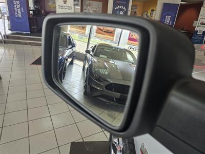 2019 RAM 1500 Classic SLT   - Photo 17 - Hamilton, OH 45015