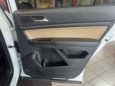 2020 Volkswagen Atlas Cross Sport V6 SE R-Line 4Motion 4DR SUV AWD   - Photo 25 - Hamilton, OH 45015