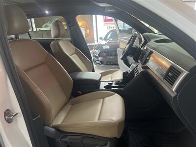 2020 Volkswagen Atlas Cross Sport V6 SE R-Line 4Motion 4DR SUV AWD   - Photo 27 - Hamilton, OH 45015