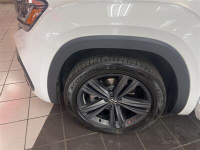2020 Volkswagen Atlas Cross Sport V6 SE R-Line 4Motion 4DR SUV AWD   - Photo 39 - Hamilton, OH 45015
