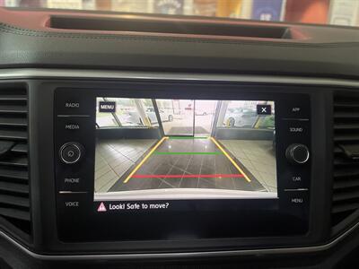 2020 Volkswagen Atlas Cross Sport V6 SE R-Line 4Motion 4DR SUV AWD   - Photo 17 - Hamilton, OH 45015